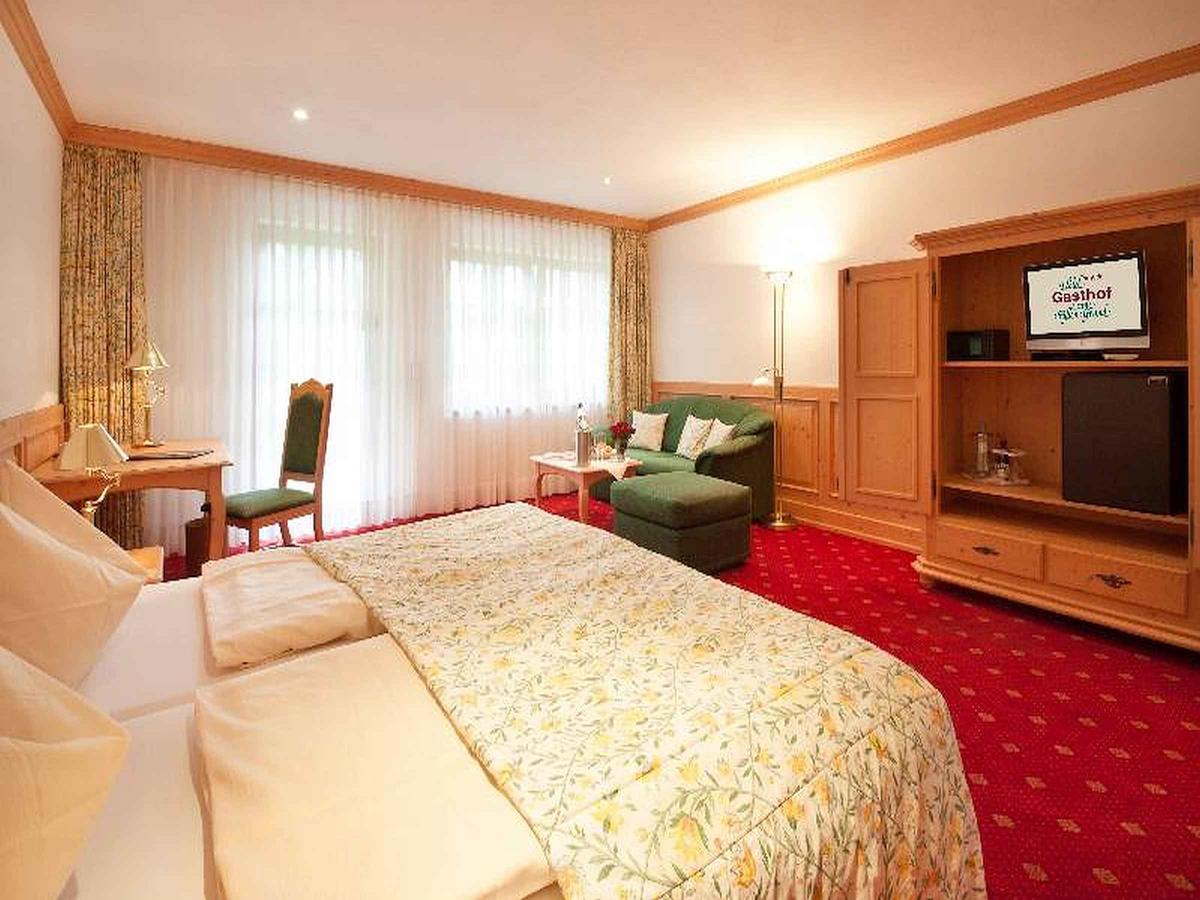 Hotel-Gasthof Zum Suessen Grund Albstadt Esterno foto